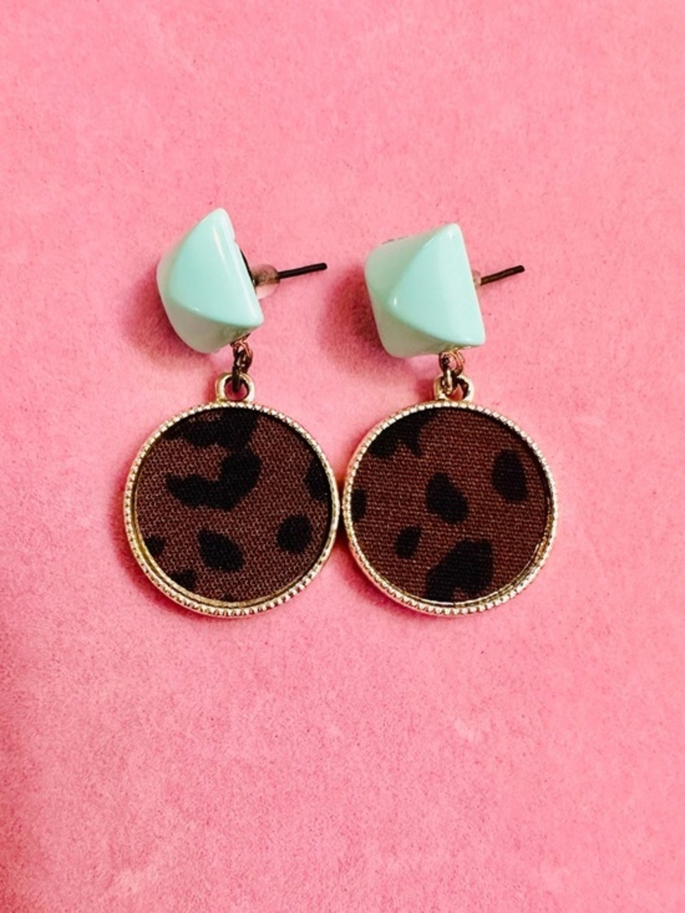 NWT Mint Geometric & Leopard Print Dangle Earrings